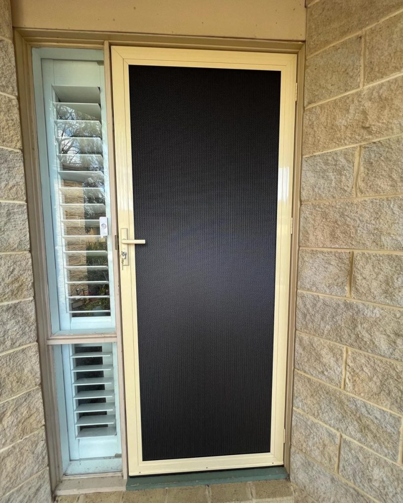 Security Lock doors & screen installation in Melbourne